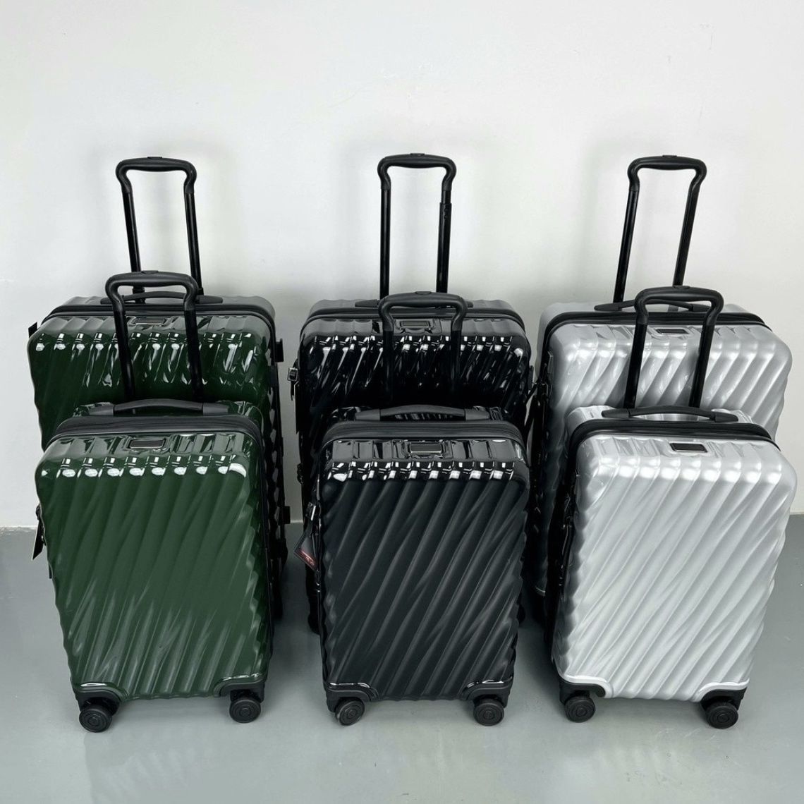 Designer Suitcase Luggage with wheels Travel Suitcase Boarding Case Large Capacity Box Unisex Plastic Suitcase Leisure Trolley Box Password Lock-image-1011674934