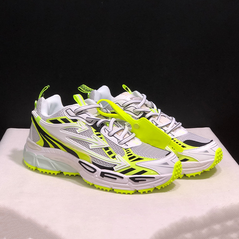 Designer Be Right Back Sneakers Hommes Chaussures de course d'entraînement avec logo flèche sur le côté Respirant Femmes Baskets de loisirs avec