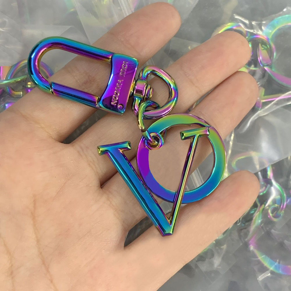 Luxury Metal Flower Keychain Designer Letter Car Keychains Holder Key Ring Pendant for Men Women
