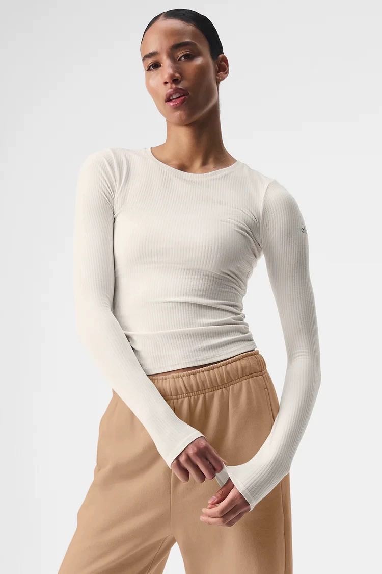 Women's Long Tshirt Designer long sleeved yoga suit top Quick drying Pilates T-shirt Spring Autumn women's