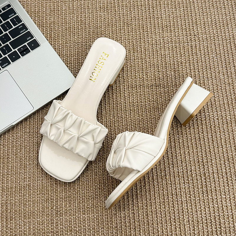 Women's summer new fashion slippers wide and fat fairy wind open toe thick with lazy people outside to wear sandals beach shoes