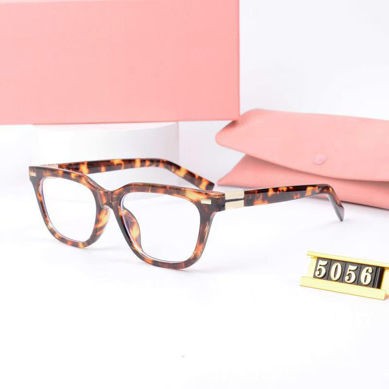Designer sunglasses for women men Fashion luxury sunglasses Euro american trend glasses quadrate shades Clear lens large frame Full frame UV400 g