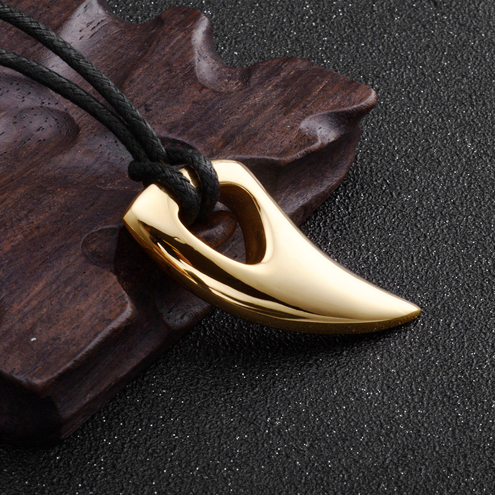 Punk Hip Hop Wolf Tooth Leather Rope Pendant Necklaces For Men Women Stainless Steel Fashion Animal Amulet Jewelry Wholesale