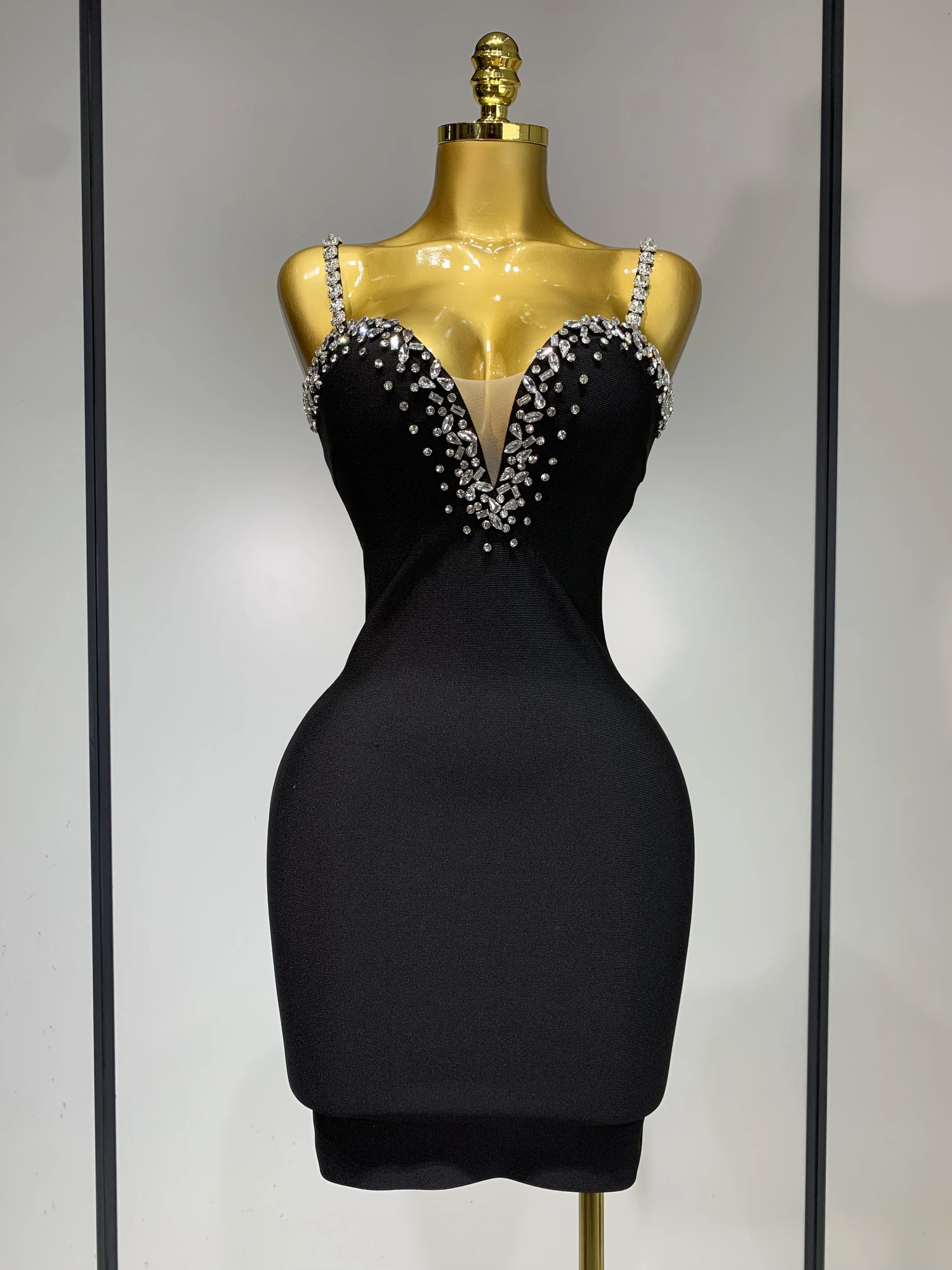 Womens sexy suspender Vneck black mini body bandage dress luxury 2025 celebrity evening club celebrity elegant party dress 250427 250427Z