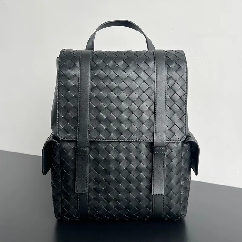 Designer Bags Woven Knitting backpack Men luxurys Large Size Leather with Pocket Shoulder bag travle bag