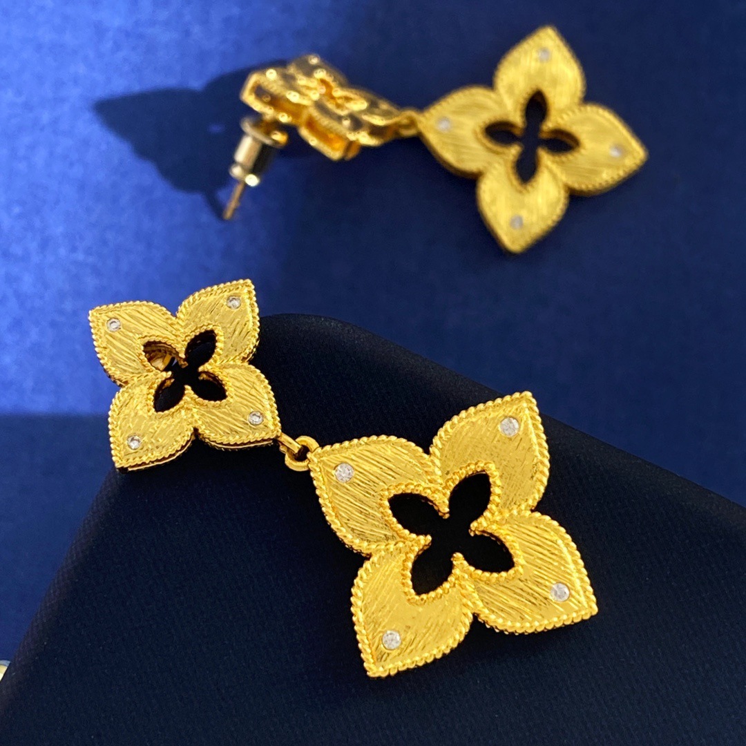 Luxury Italy RC brand classic clover designer stud earrings for women 18k gold hollow flower wire laser bracelets necklace ring tassel earring weddi