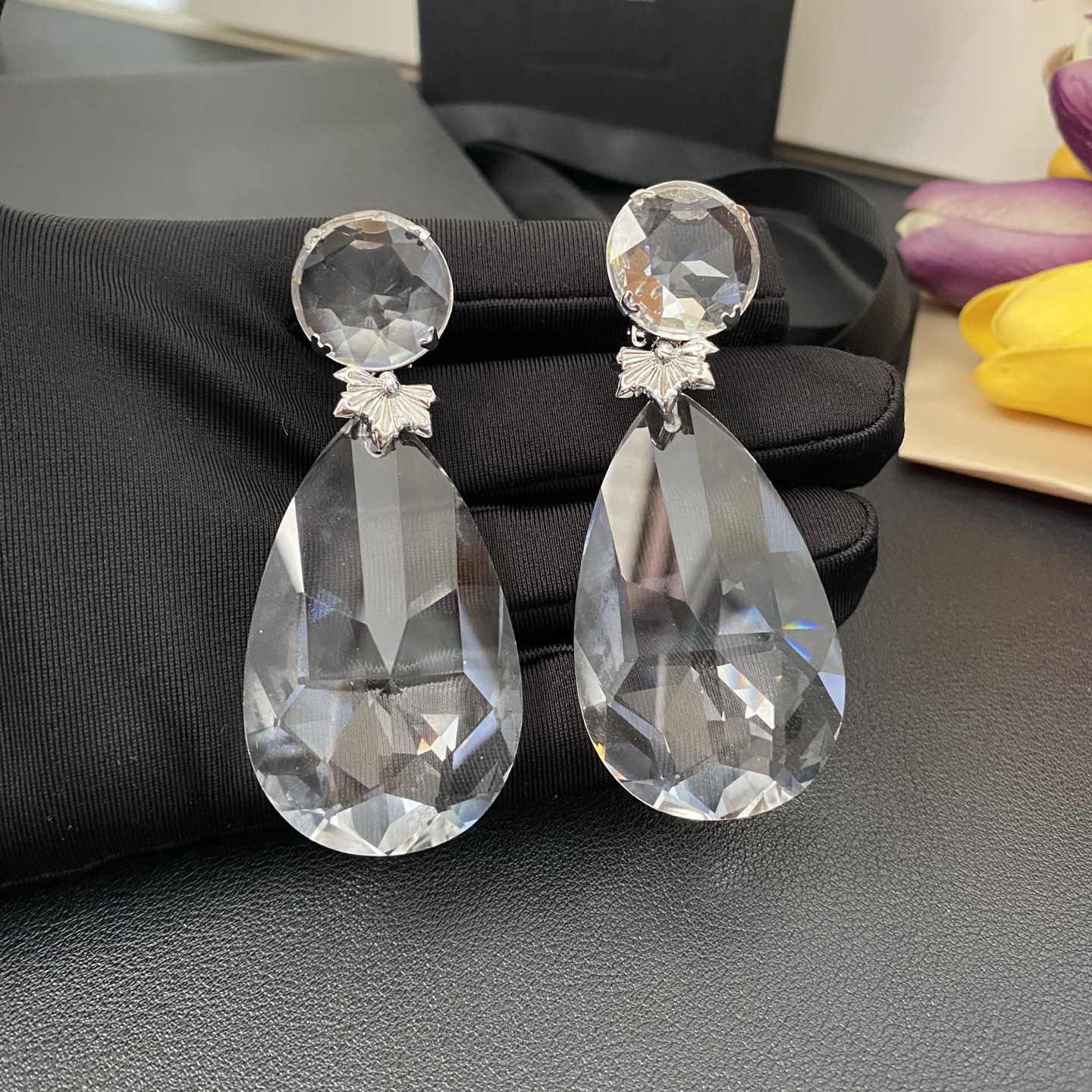 Nouveau conçu femmes boucles d'oreilles grand luxueux goutte d'eau cristal boucle d'oreille clip oreille goujons cerceaux bijoux de créateur YSER