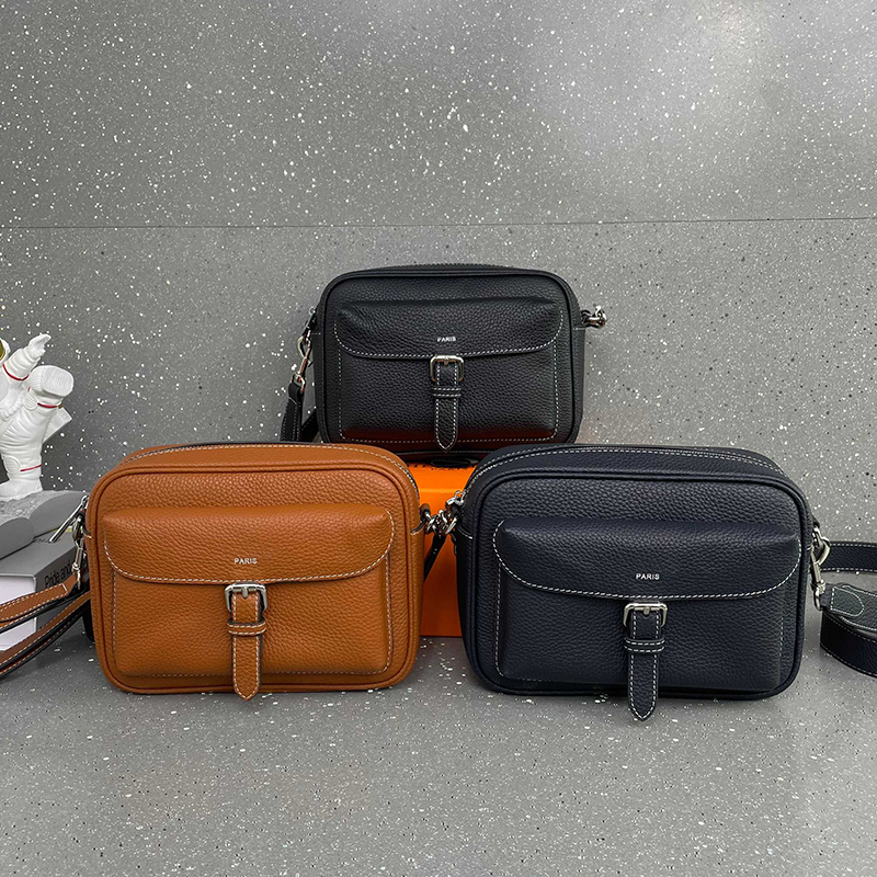 Designer Mens Crossbody Bags Simple Fashion Multifunctional Bags Classic Daily Commuter Wear Single Shoulder Bags