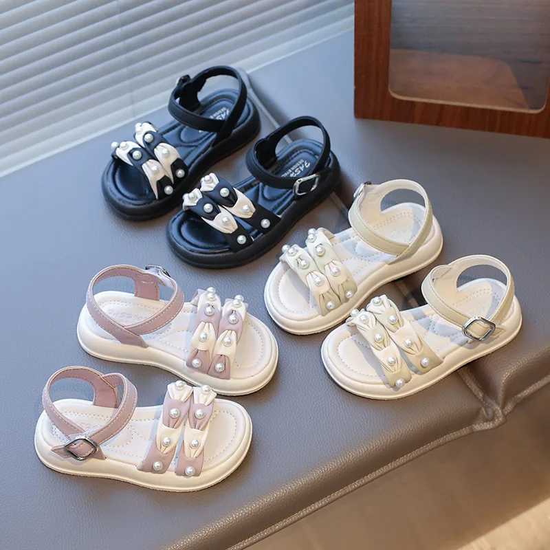 Girls Sandals 2025 Summer New Style Little Girls Fashion Pearl Princess Sandals Middle and Large Childrens Beach Shoes Y260626G43K Y260626G43K
