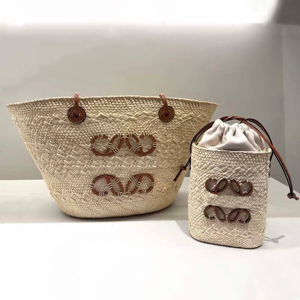 Designer Bags Luxury Bags Shoulder Bags Tote Handbags Ladies Large Capacity Shopping Bags Beach Bags Handmade Woven Embossed Plants Basket Straw Bag