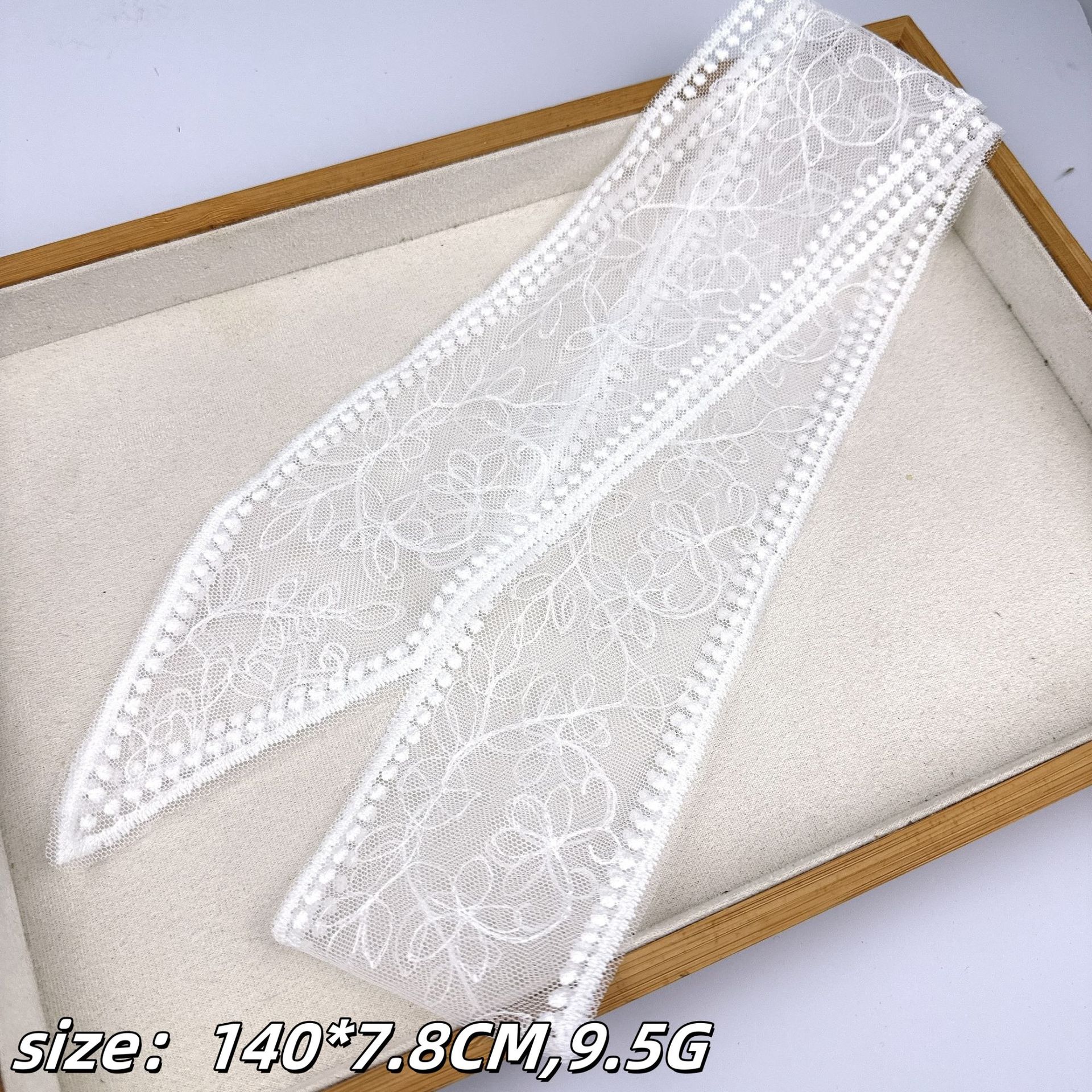 Nouvelle arrivée femmes hommes foulards fleurs coeur d'été bohème blanc vert rond rond charmes mince cinglé carré de soie cadeau