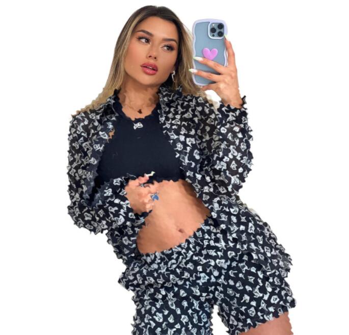 New Womens Lightweight Tracksuits Designer Fashion Printed Sports Sets Pocket Long Sleeve Shorts 2-piece Set Women Outfits free ship