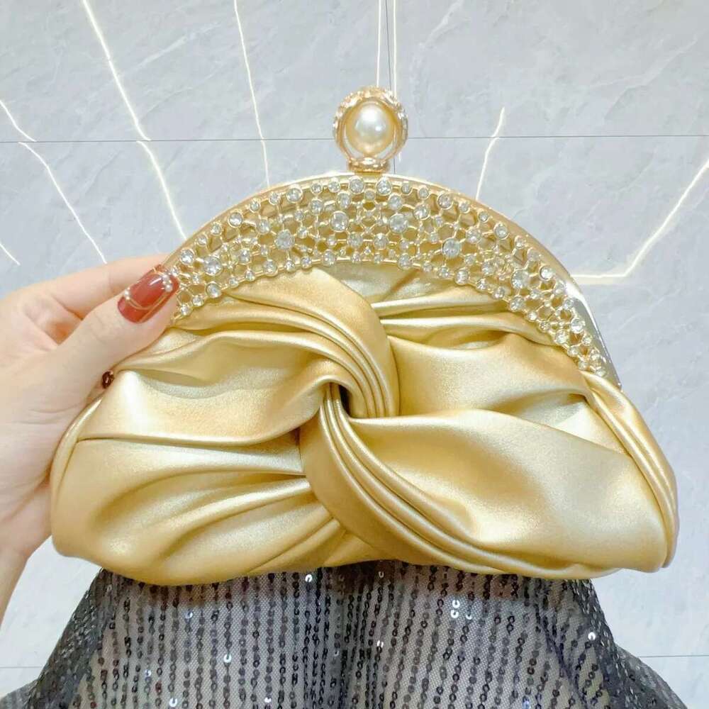 Designer 2025 Fashion Women Luxurious Chain Shoulder Red Wedding Party Female Chic Crossbody Bags Prom Clutch Handbags And Purse Luxury Bag0