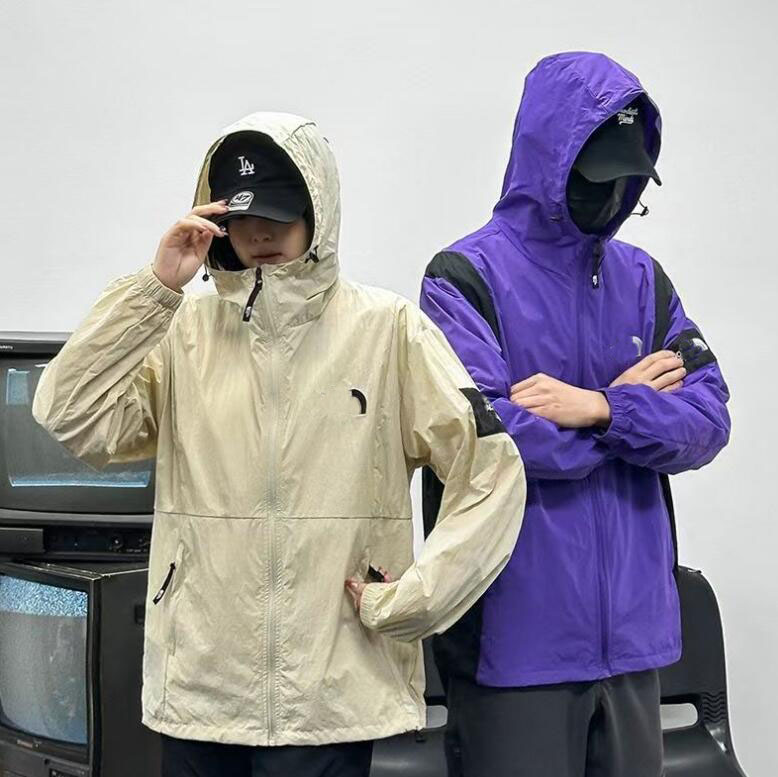 Sunscreen Clothing Hooded Jacket Thin Embroidered windbreaker for Men and Women Couple Summer Cool Loose Versatile Sunscreen coats