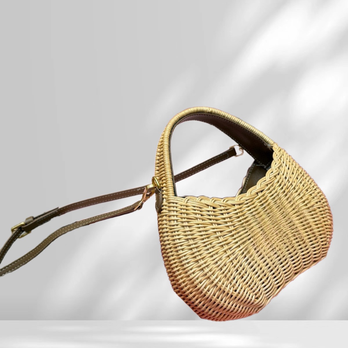 2026 Brown leather crossbody Winter Style For Women messenger bag-image-1084850405