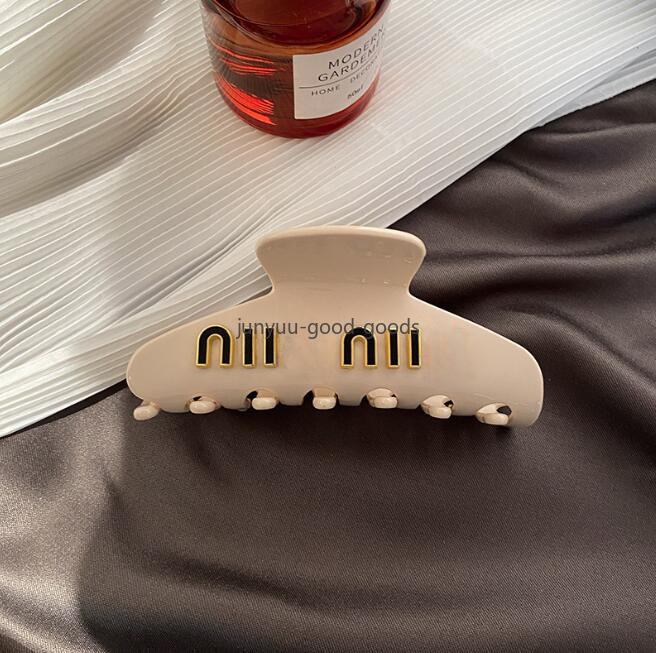 Hair Clip Hair Clamp Black White Designer Claw Clip Luxury Brand Hair Jewelry Classic Design Hair Clip Headwear Barrettes-image-1015402746