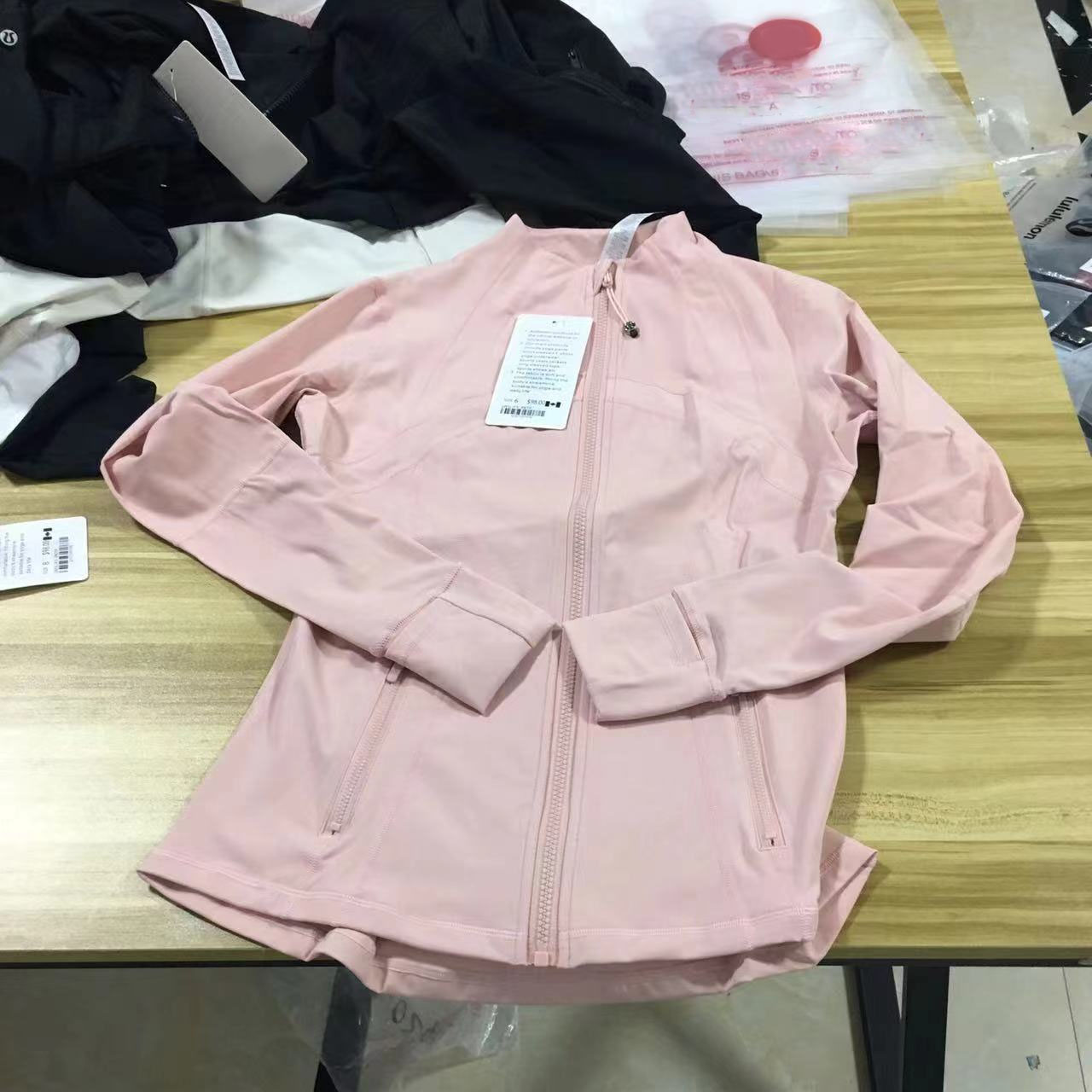 Veste de yoga à vente chaude Femmes Définir la veste de fitness à manteau de sport