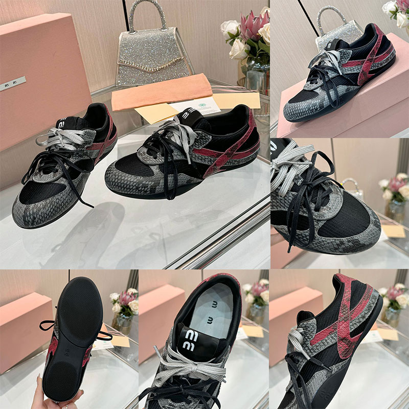 New retro Men Womens from THE RUNWAY Sneakers designer snake patterned leather sneakers Mens breathable mesh casual shoelaces original box