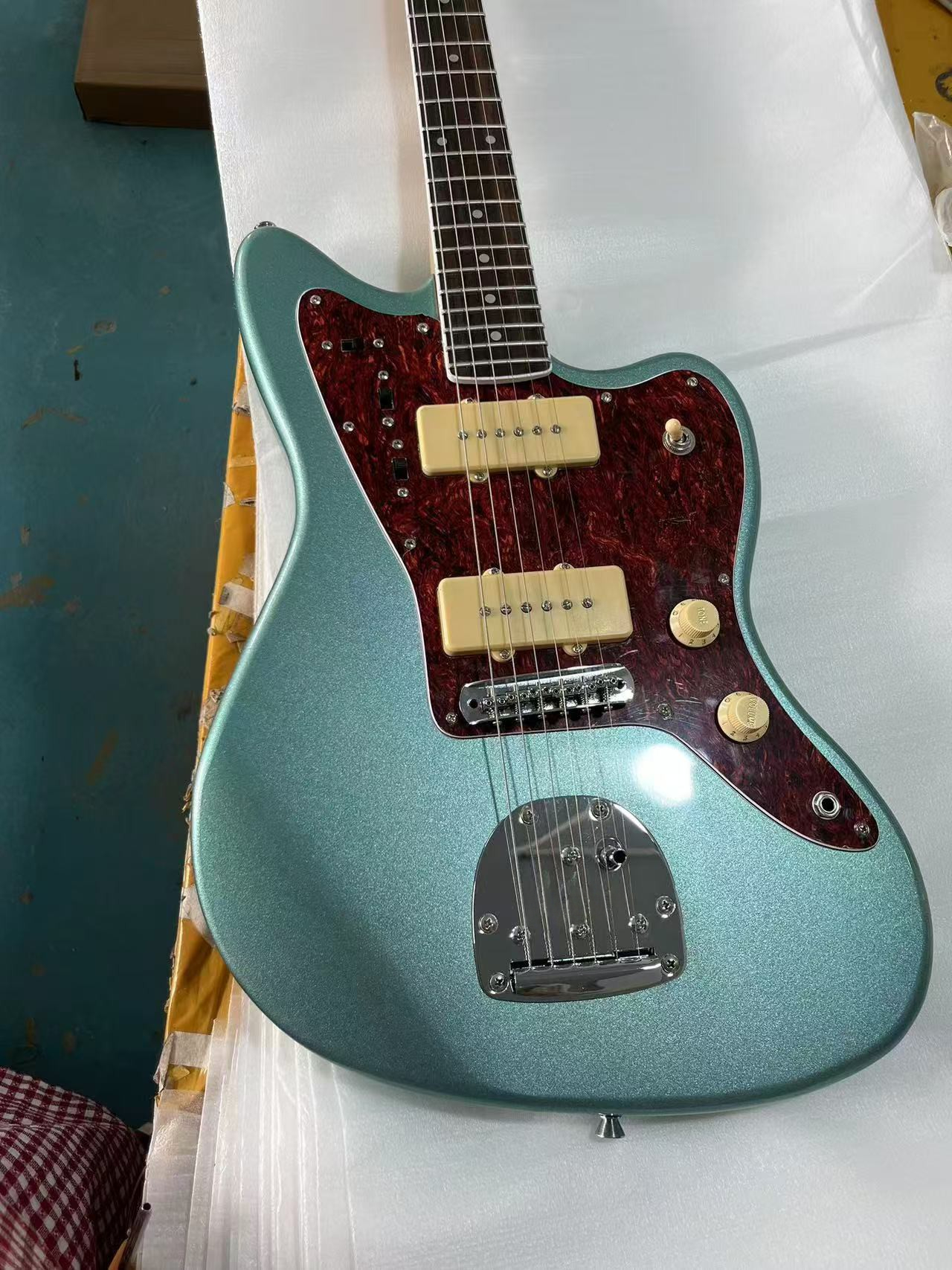 Modern Sleek Offset Guitar: Shimmering Metallic Teal Finish & Dark Tortoiseshell Pickguard-image-1058139436