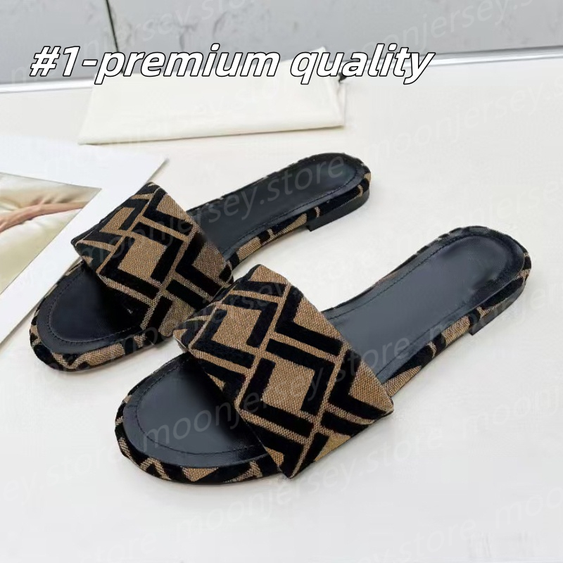 (partir en photo et non la description) Pantanes de créateurs premium avec broderie de chaussures d'été de luxe pour femmes Slippers en plein air