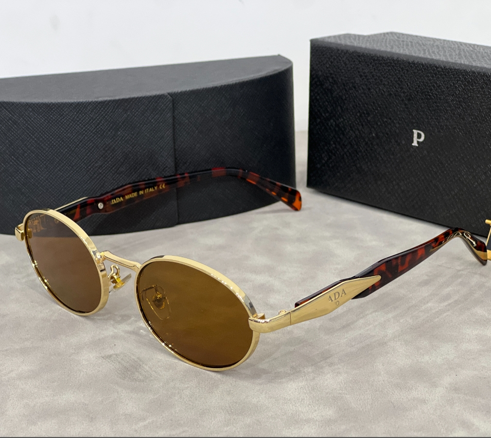 2026 Designer for Women luxury metals Sunglasses For Men letter sunglasses Eyeglasses Goggle Outdoor Beach trend With Box very nice new