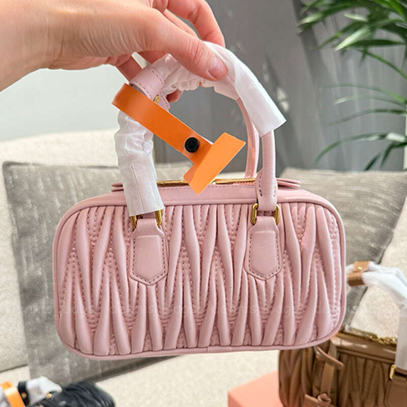 Womens Designer Handbags Tote Bags Chick Yellow Fashion Brown Maillard Soft Leather Luxury Ladies Bowling Totes Crossbody Bag