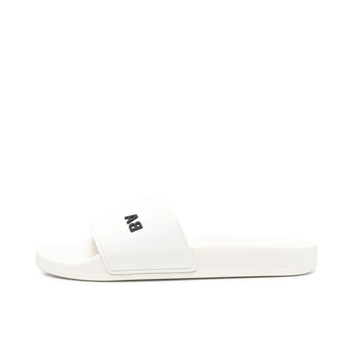 Pantoufles d'été Femmes glisse de qualité supérieure plage fraîche poisson flipples masse sandales sandales légères ostores blanc yz pantoufle