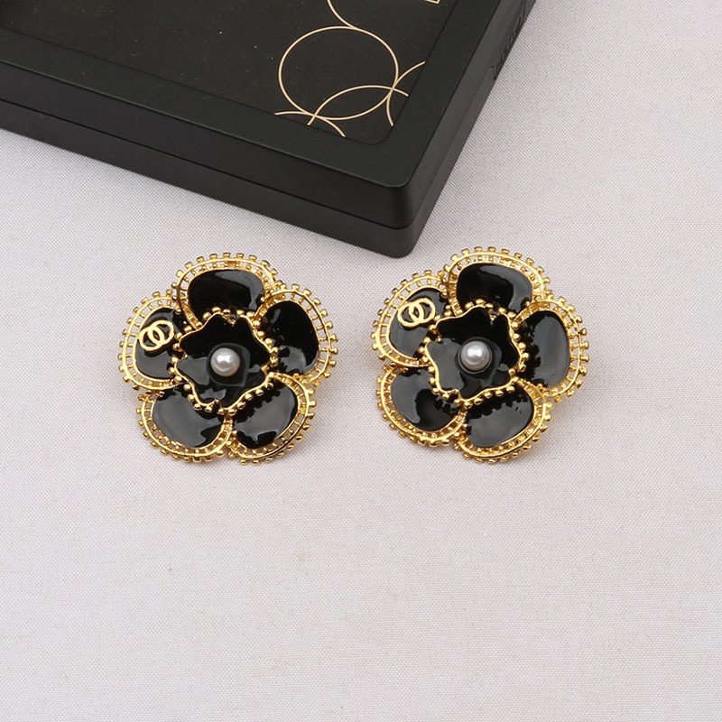 Fashion Lady Rhinestone Stud Earring Geometric Inlay Rainbow Color Diamond Earrings Gold Plated Round Women Wedding Jewelry Earloop Pearl Eardrop