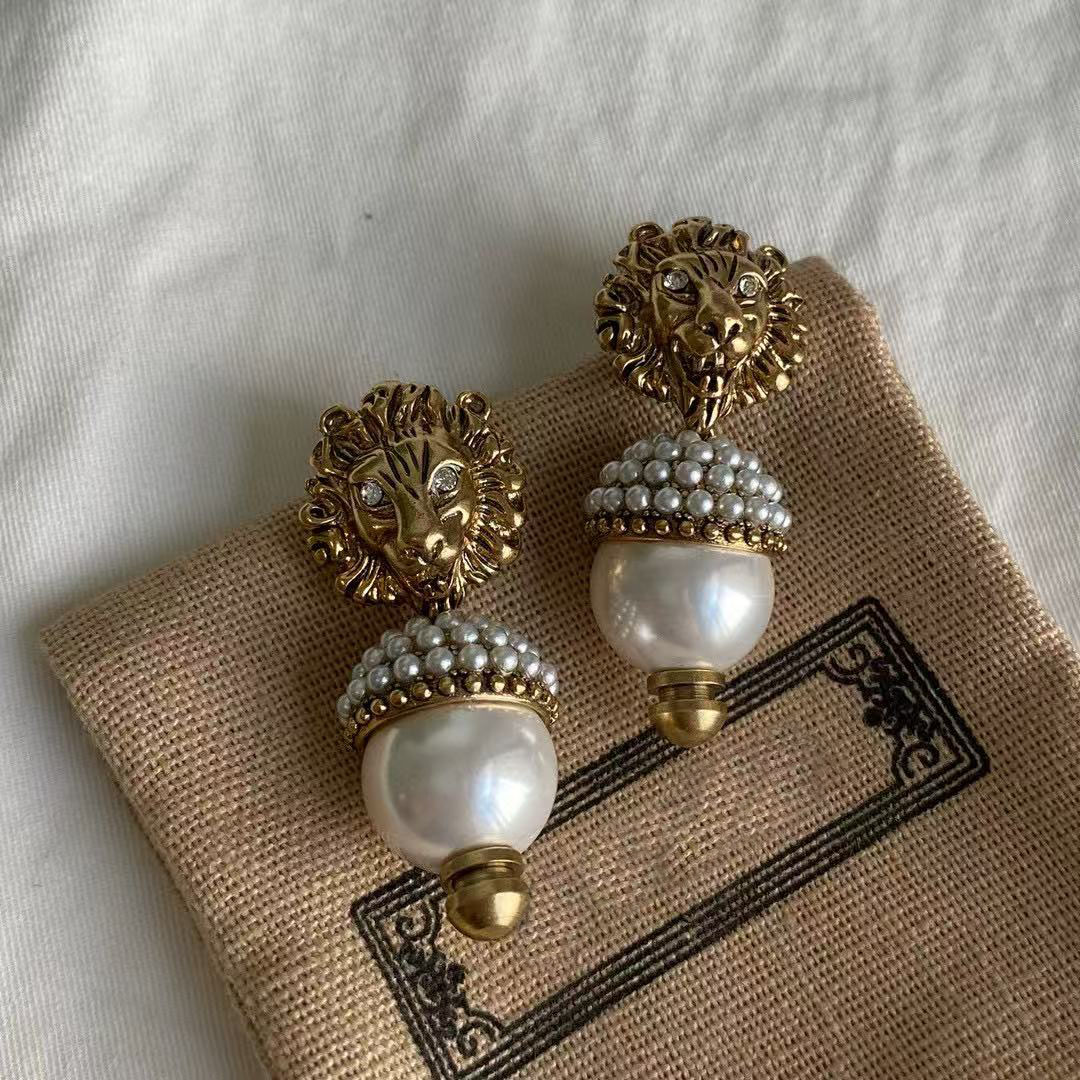 Boucles d'oreilles à charme de la tête de lion de créateur de luxe pour femmes 14k Gold Boucles d'oreilles de suspension en or 14K