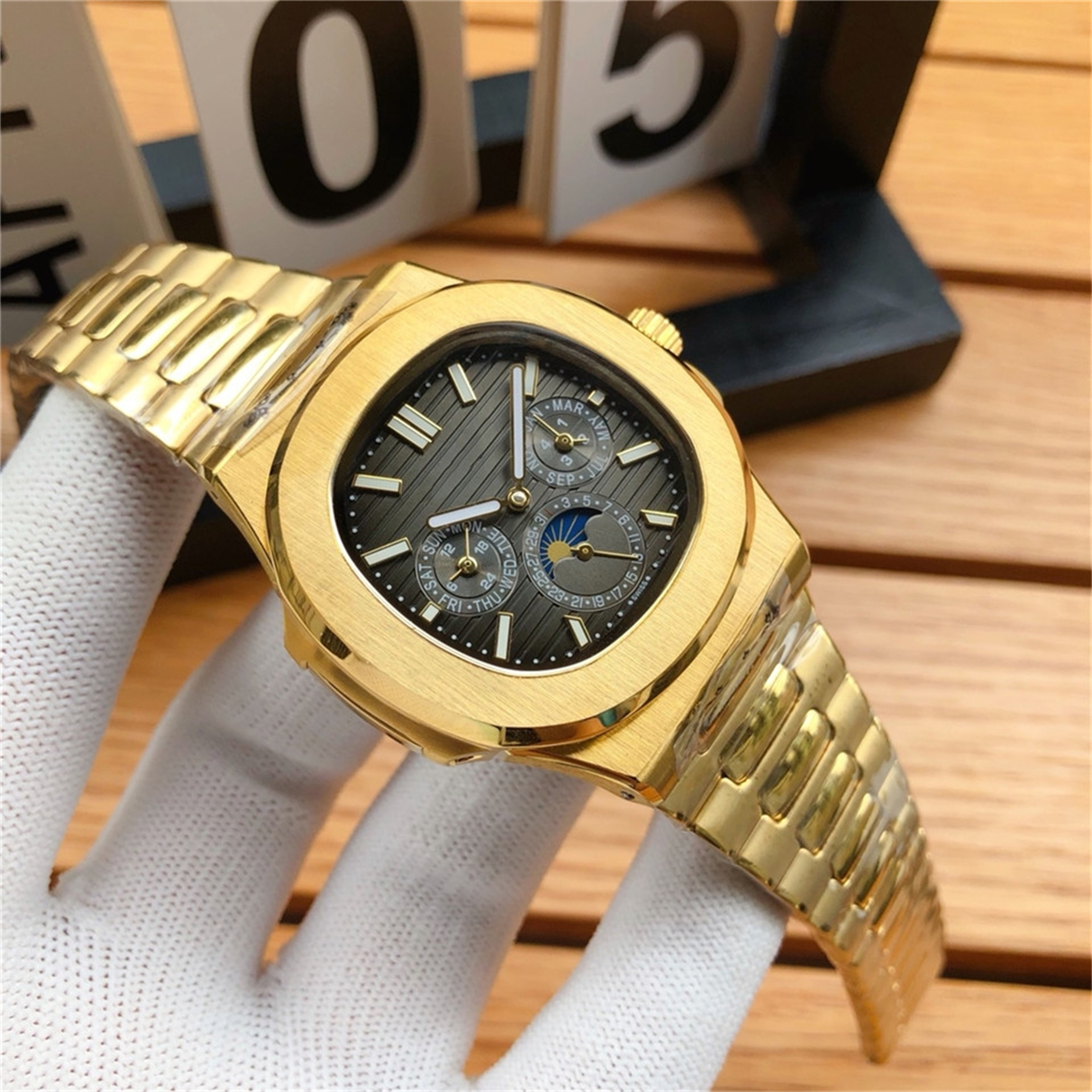 Luxury designer mens Aquanaut nautilussity 5740 watch womens watches Automatic mechanical movement watch gifts Wristwatches montre original box #511