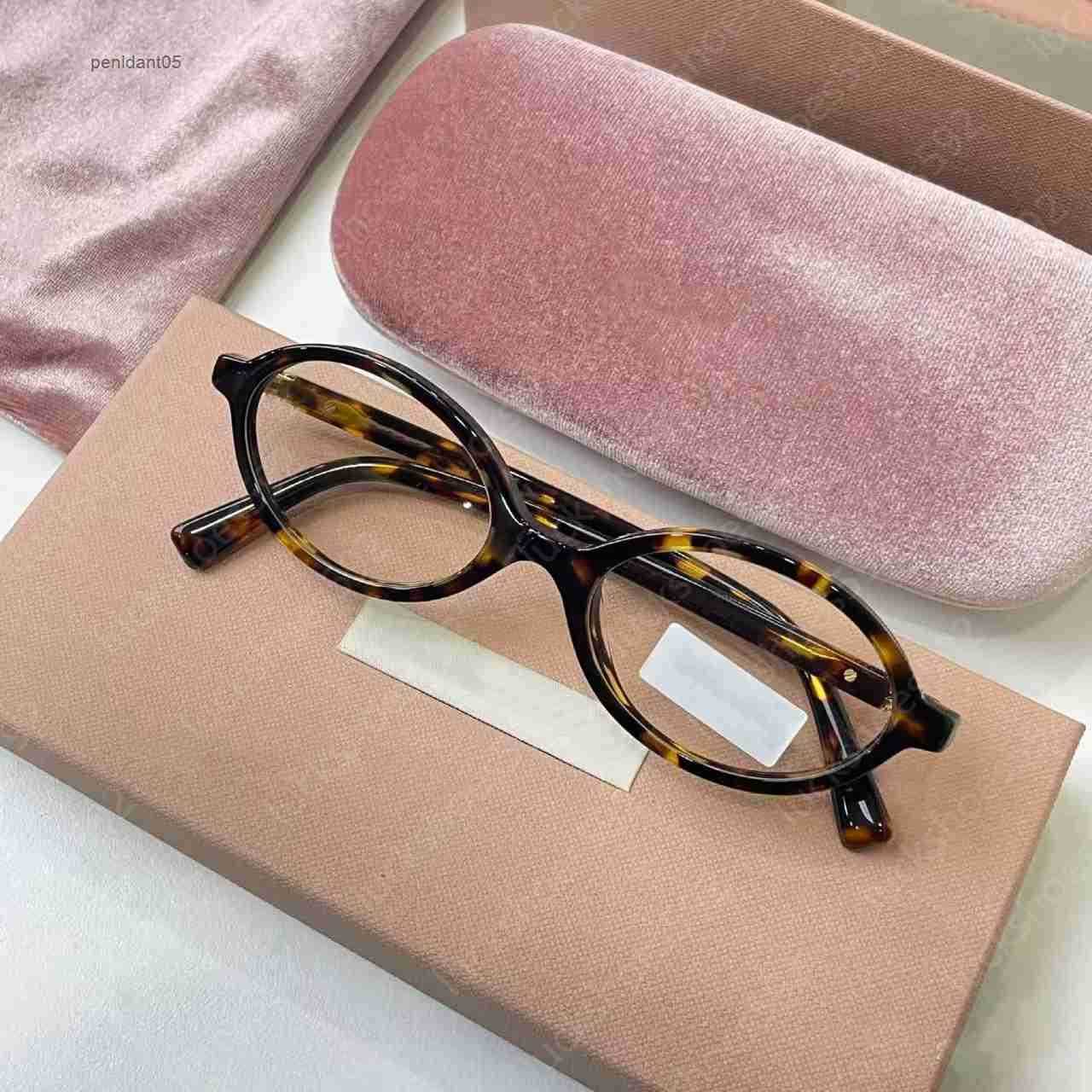 Fashion designer sunglasses for women men luxury glasses nerd Small frame Oval retro Euro american trend glasses UV400 goggles with box accessories