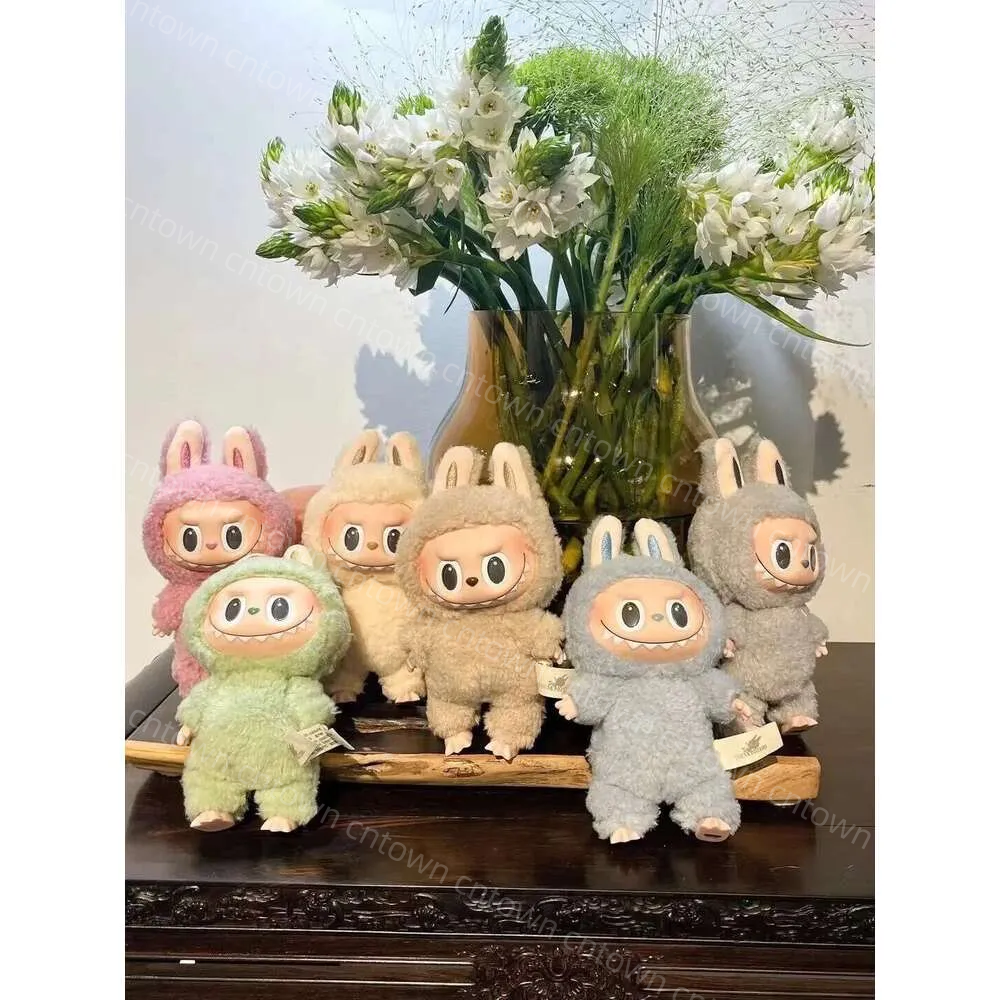 Labubu Monsters Sitting Down Par Series Heartbeat Macaron Doll Kai Guessing Bag Pattern Bag Keychain Series Decoration-image-971182664
