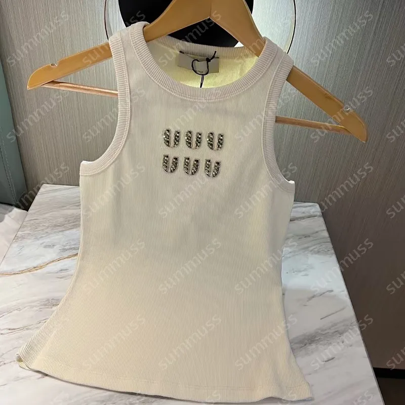 Womens Clothes tank top T Shirt Designer Women Sexy Halter Tops Party Crop Top Embroidered Tank Tops Spring Summer Backless Shirt