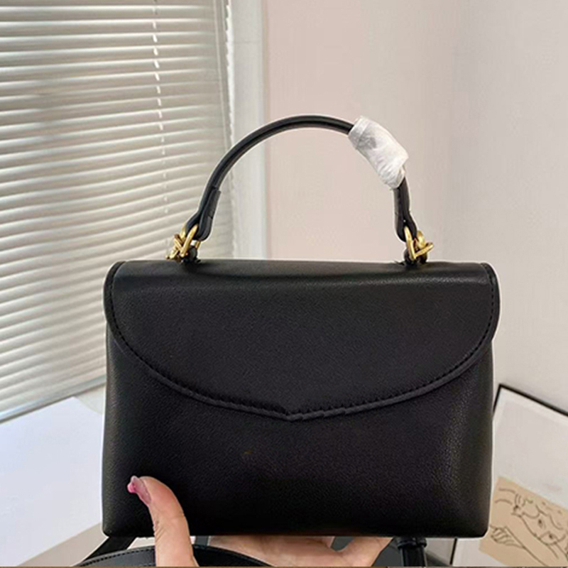 Sac à bandoulière de créateur 2025 avec palette de couleurs classique Luxury Fashion Fashion Femme de haute qualité Généra Temperament de cuir