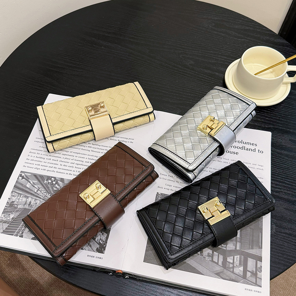 Vintage PU Leather Long Clutch Wallet, Quilted Cylindrical Coin Purse with Zipper Pouch, Hollow-Out Design, Credit Card Holder for Men and Women, Br