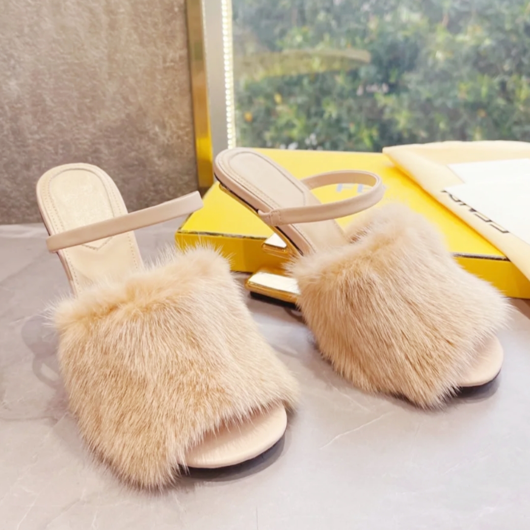 DHgate High heel slipper real leather Sandal Womens Sliders Designer Platform shoe Luxury Chunky Sandale furry slide Mule Beach summer Pool Casual W