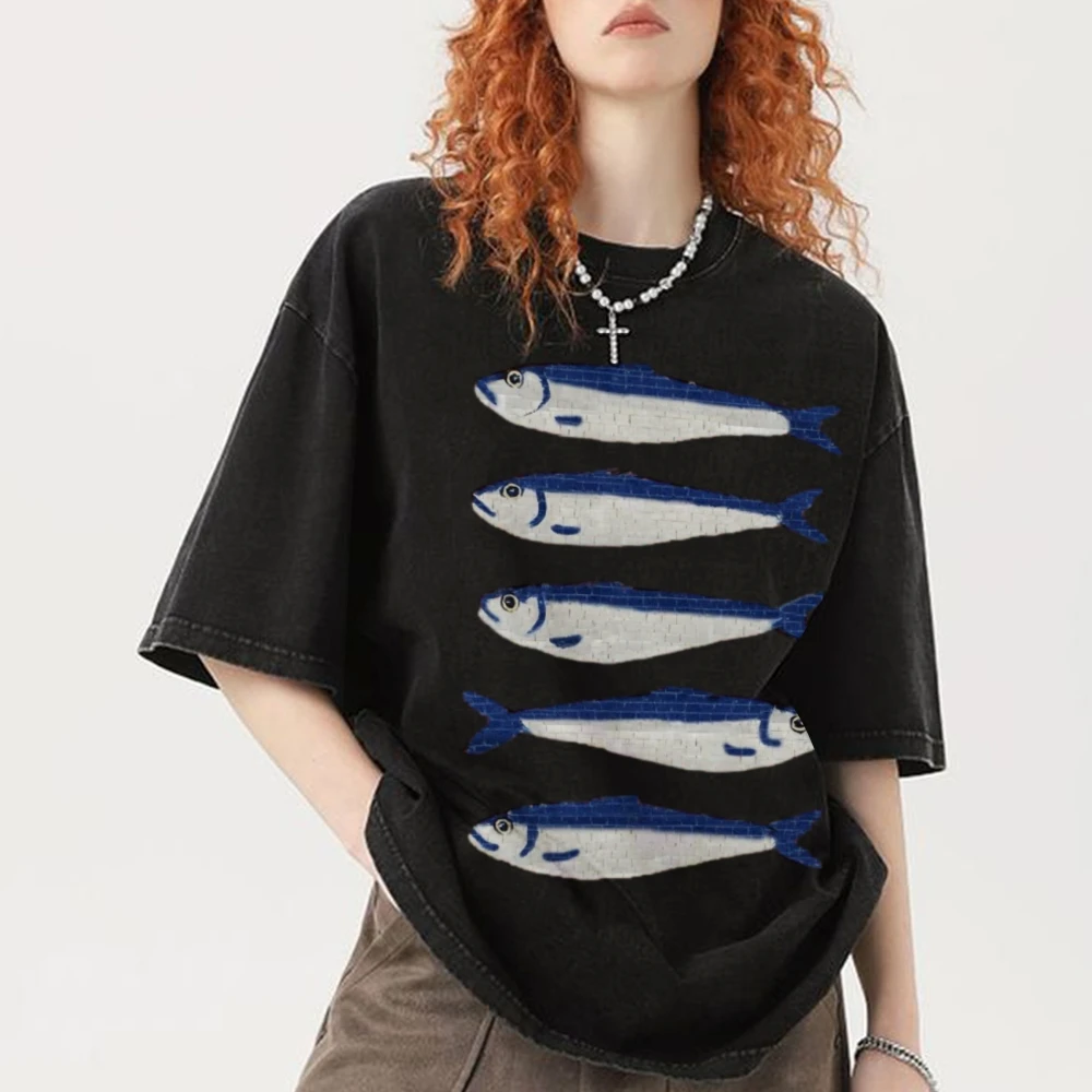 Gojo dessin animé poisson salé imprimé femmes T-Shirt ample surdimensionné lavage manches courtes été 2025 Design de mode haut décontracté