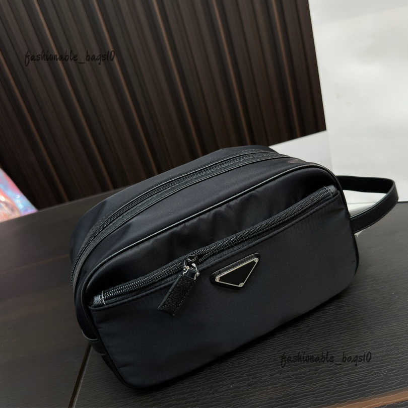 Cases Designer Women Cosmetic Fashion Mens Travel Toiletry Luxury Brand Handbag Nylon Makeup Bags Classic Large Capacity Wash Bag Pouch-image-1106850046