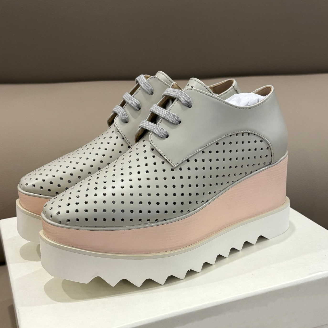 Chaussures décontractées de concepteurs de baskets pour femmes de qualité supérieure