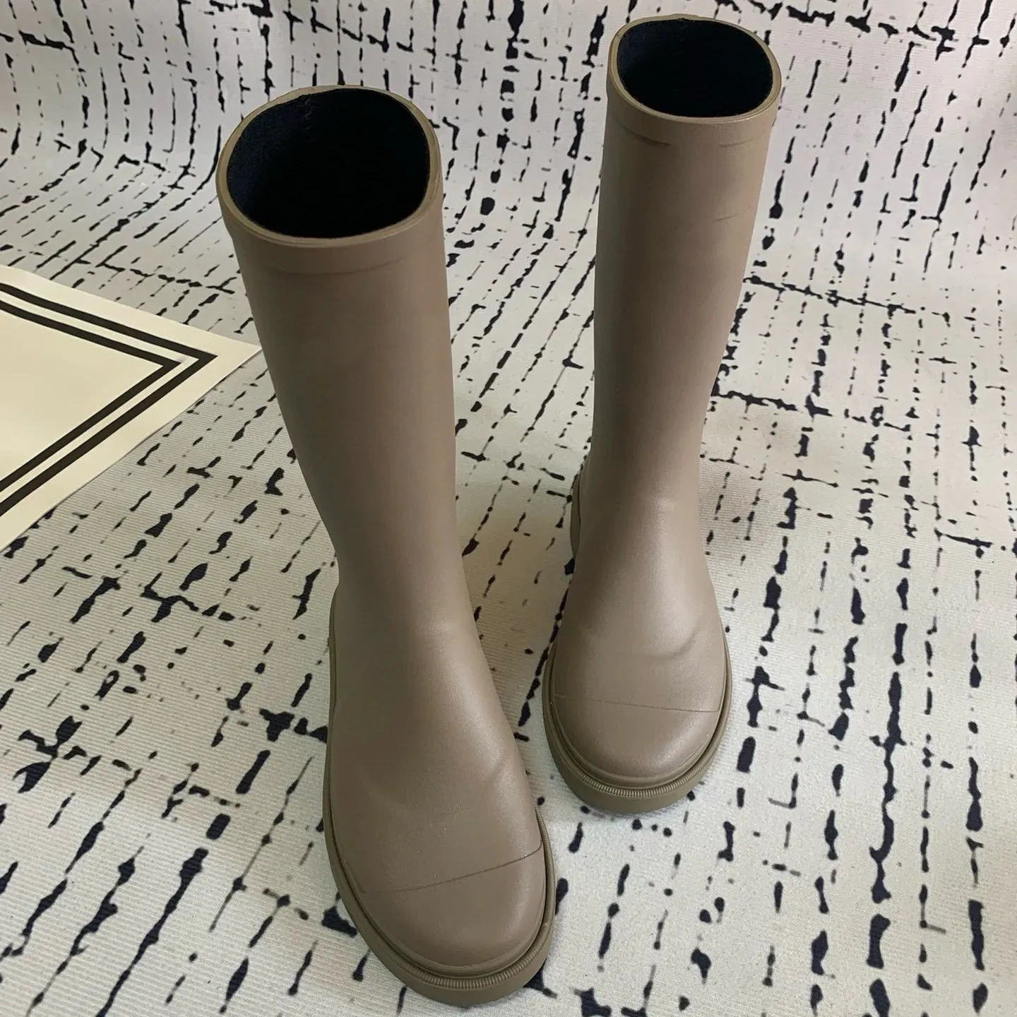 women knee high boot waterproof rainboots non slip knight boots versatile rain shoes long boots rubber boots Solid color womens shoes thigh high boo