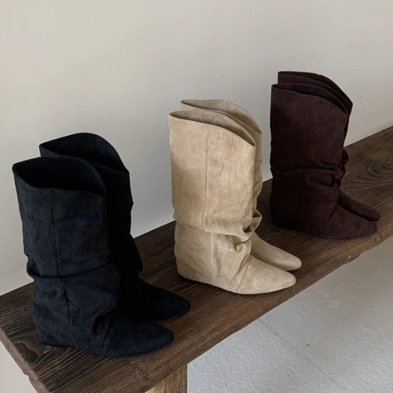 Hiver Vintage plissé femmes bottes hautes modernes sans lacet bout pointu chaussures d'élévation interne Botas De Mujer 251126