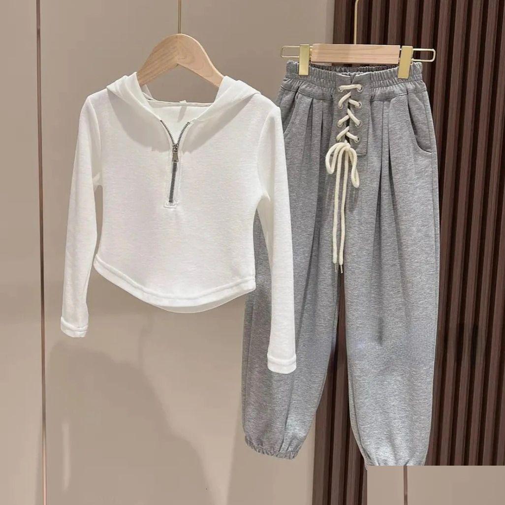 Clothing Sets Childrens For Girls Spring Girl Casual Set Longsleeved Hooded Topsolid Pant 2Pcs Suit Baby Clothes 231024 Drop Deliver Otlb2 H25120-image-1087662657