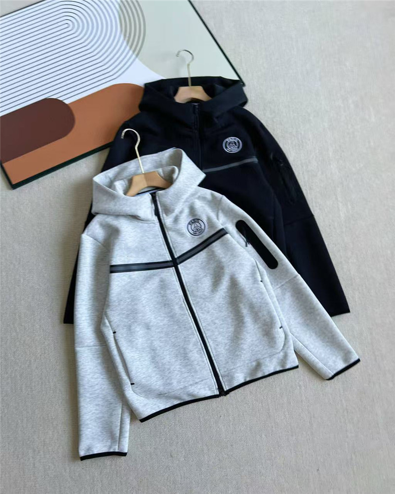 Cross-border Spring and Autumn New Men's Embroidered Knitted Sports Casual Suit 2 colors