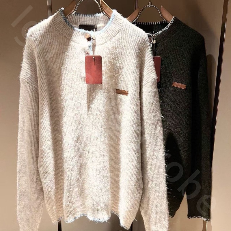 Designer Tops for Men Autumn and Winter Mens Fashion Sweater Casual Solid Color Sweaters L1289
