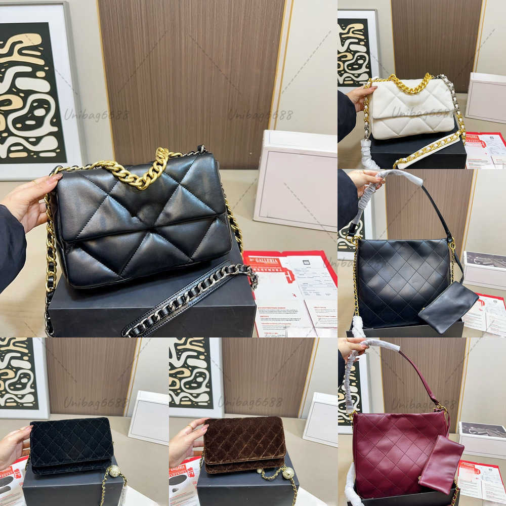Evening Bags High Quality Handbags Luxury Designer Bag Crossbody Bag Diamond Ball Handbags White 19bag WOC 25cm Leather Bags Lady Classic Flap Tote