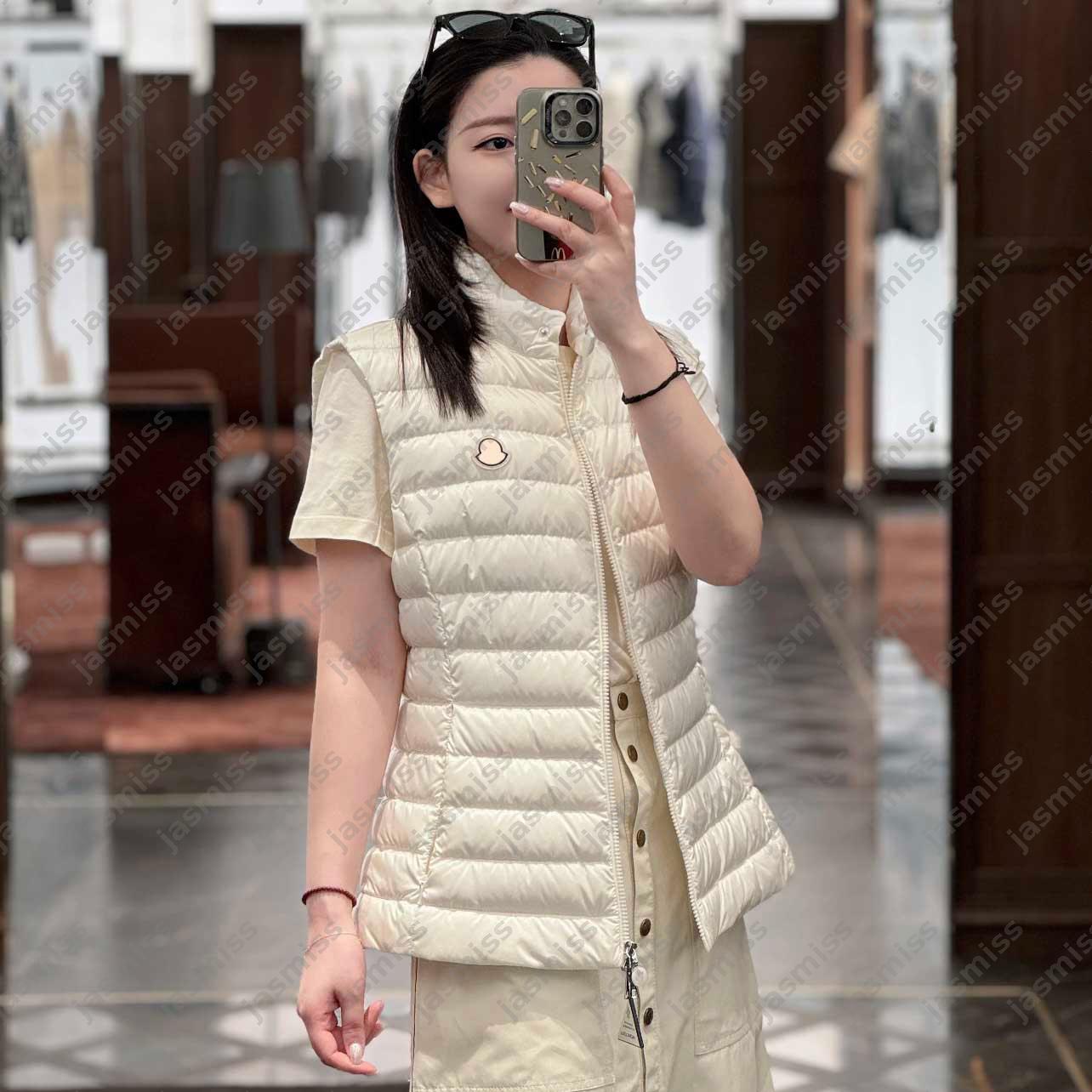 Designer Down Jacket Women Luxury Vest Crop Down Coat For Woman Winter Gilet Zipper Vest Bodywarmer Puffer Coat -12 Jacket Cotton Tops Jacket Clothe
