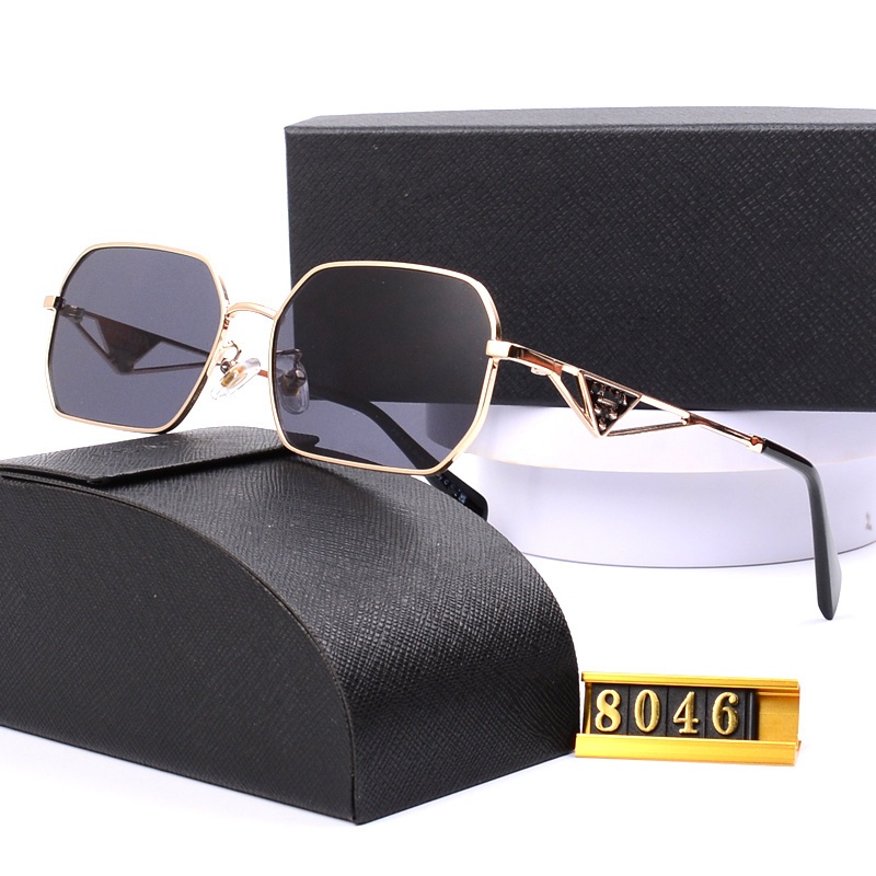 Designer Sunglasses luxury Womens Mens Wearing Outdoor Shades Fashion Senior Eyewear quality Sunglasses Triangular Signature With box aaa888