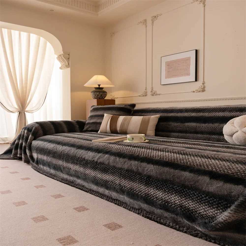 French Style Sofa Cover Light Luxury Half-side Velvet Sofa Cushion Autumn and Winter Ins Advanced Sense One-piece Sofa Towel M251204-image-1087199993