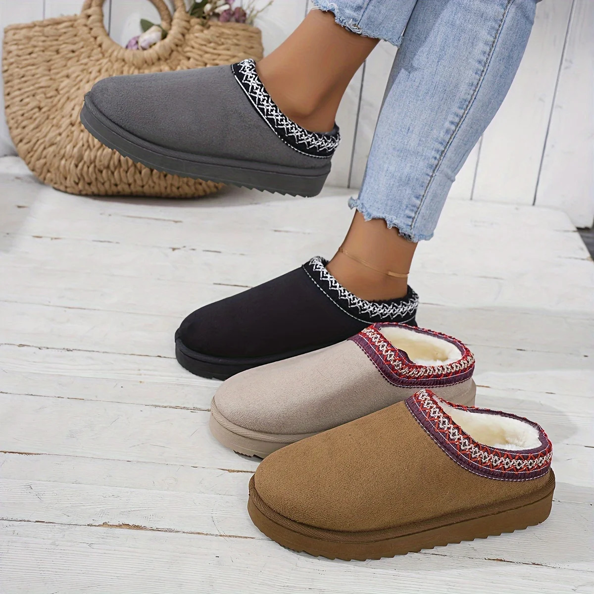 Semelle épaisse style pain 2025 coton chaussures femmes pantoufles chaudes avec doublure en fourrure pour l'hiver 251201