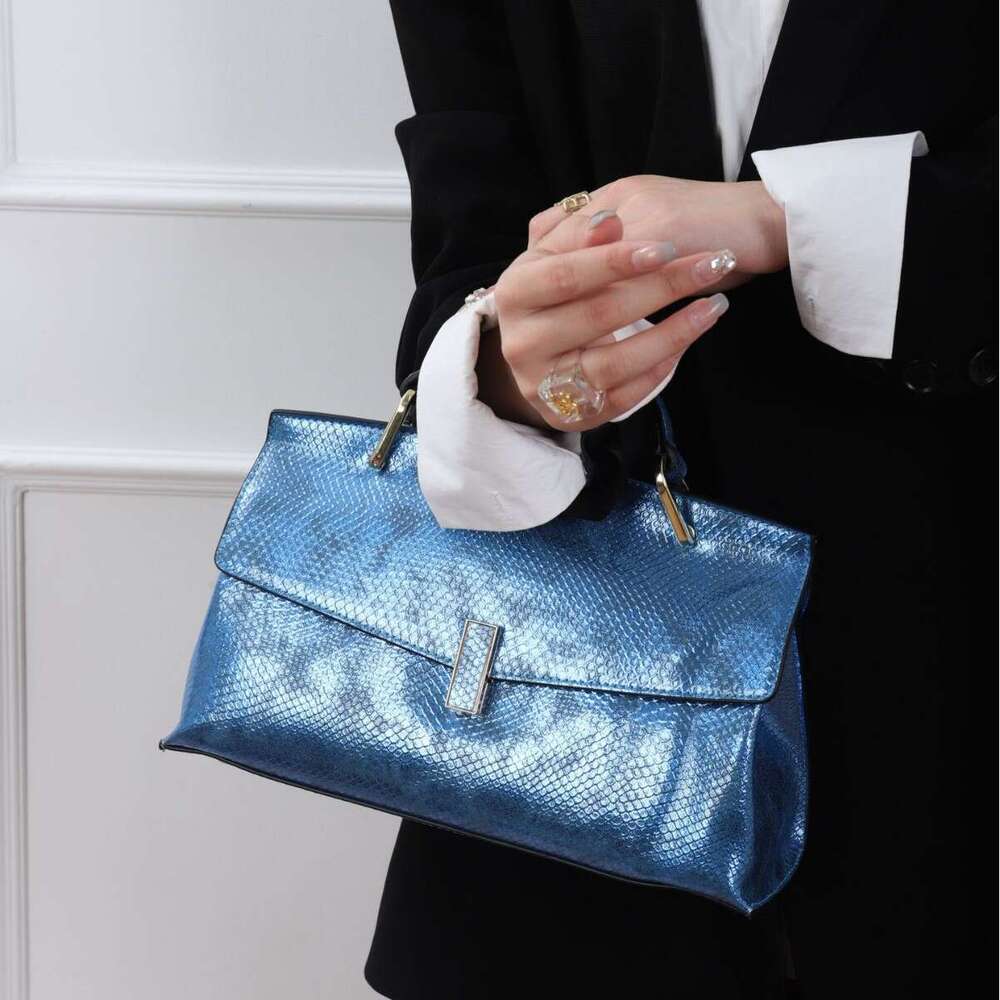 Designer Bag Siweiya Women's 2022 Autumn Winter New Handbag Laser Shiny 7832 Crossbody Bag Snake Pattern